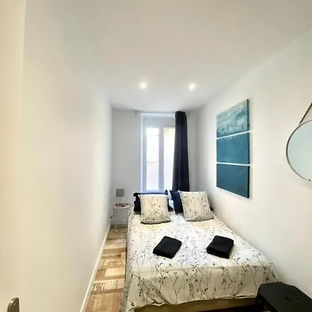 Apartment De Charme Plein Centre-ville De A 2 Pas Du Marche