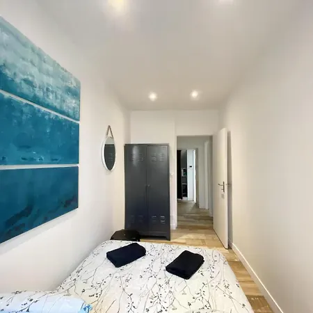 De Charme Plein Centre-ville De A 2 Pas Du Marche Apartment *